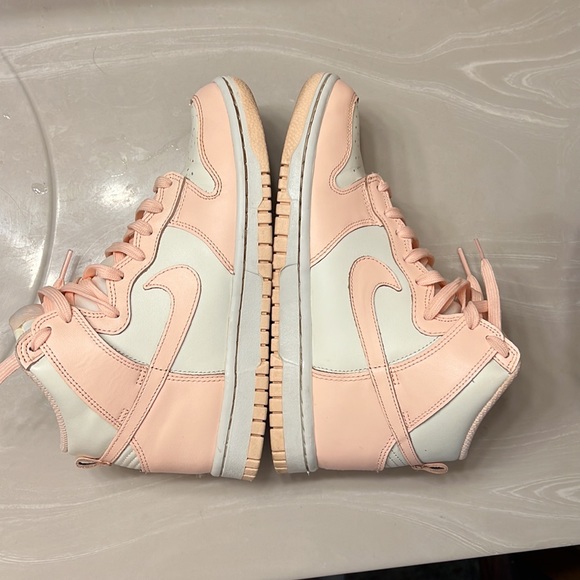 SOLD - Picture 7 of 8